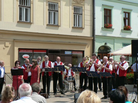 JJ 2011 - Jablunkovský jarmark 2011 a kapela v plné parádě